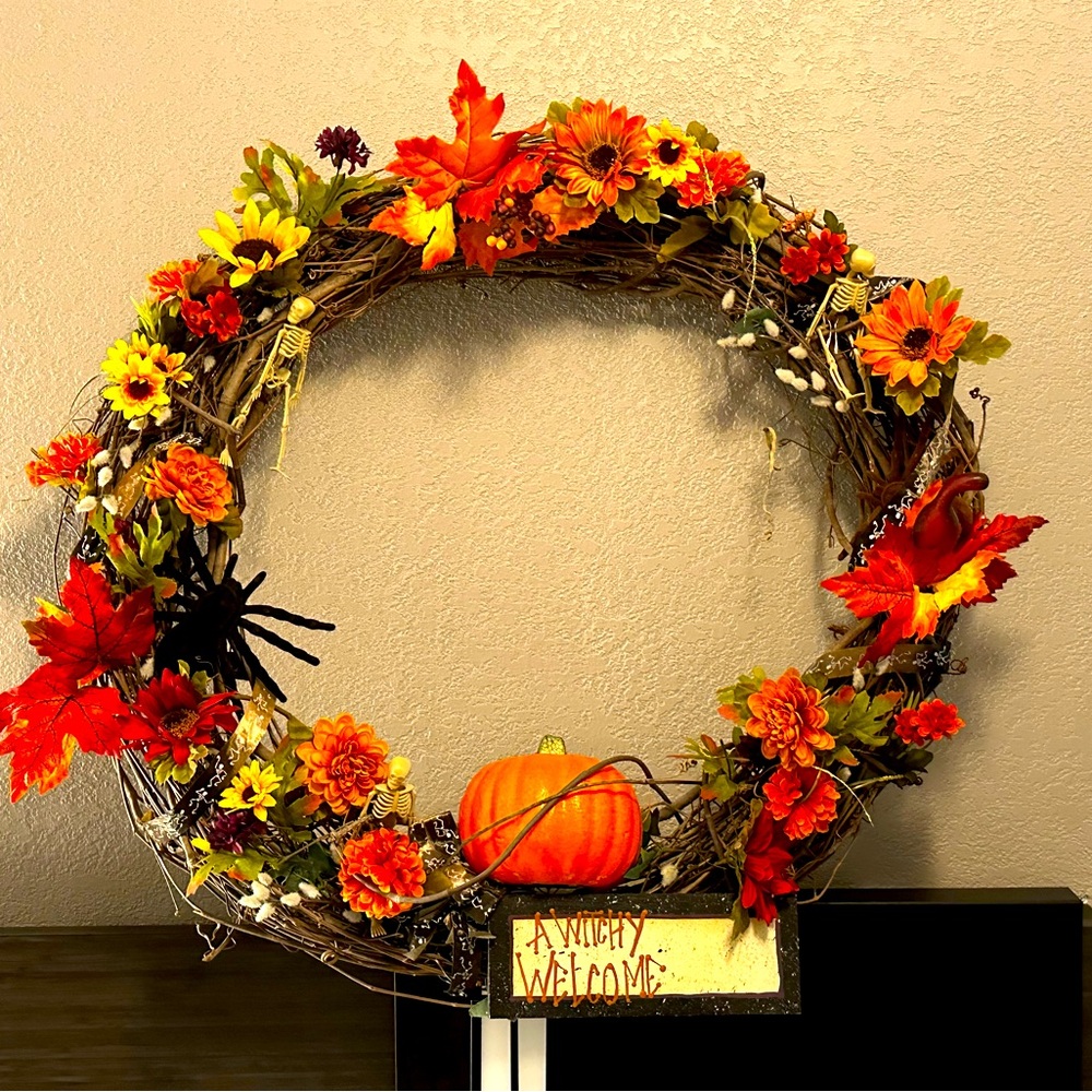 24” Spooky & Stylish Witchy Welcome Wreath